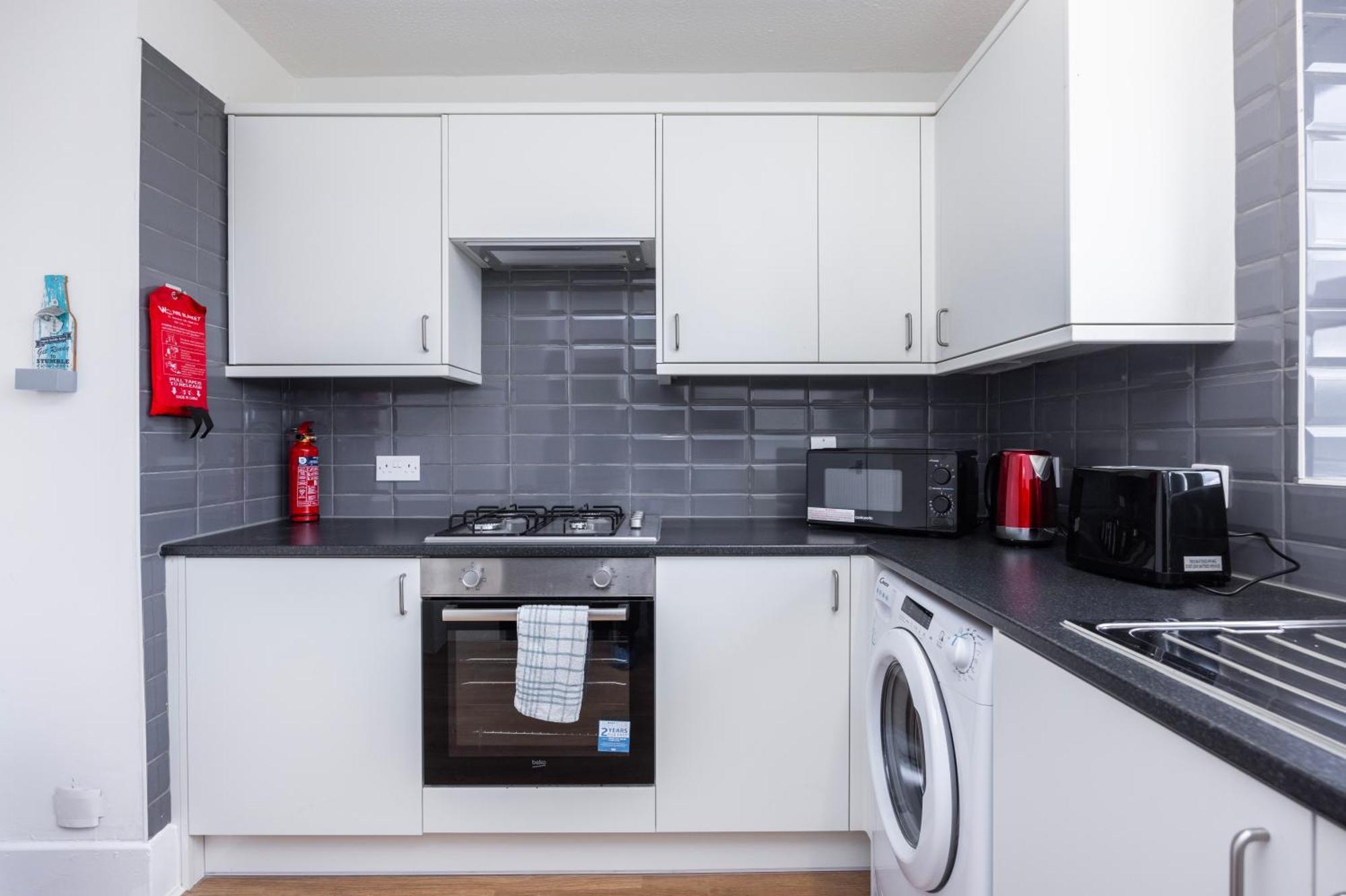 Excel O2 Stunning Large 3 Bedroom Apartment With Balcony لندن المظهر الخارجي الصورة