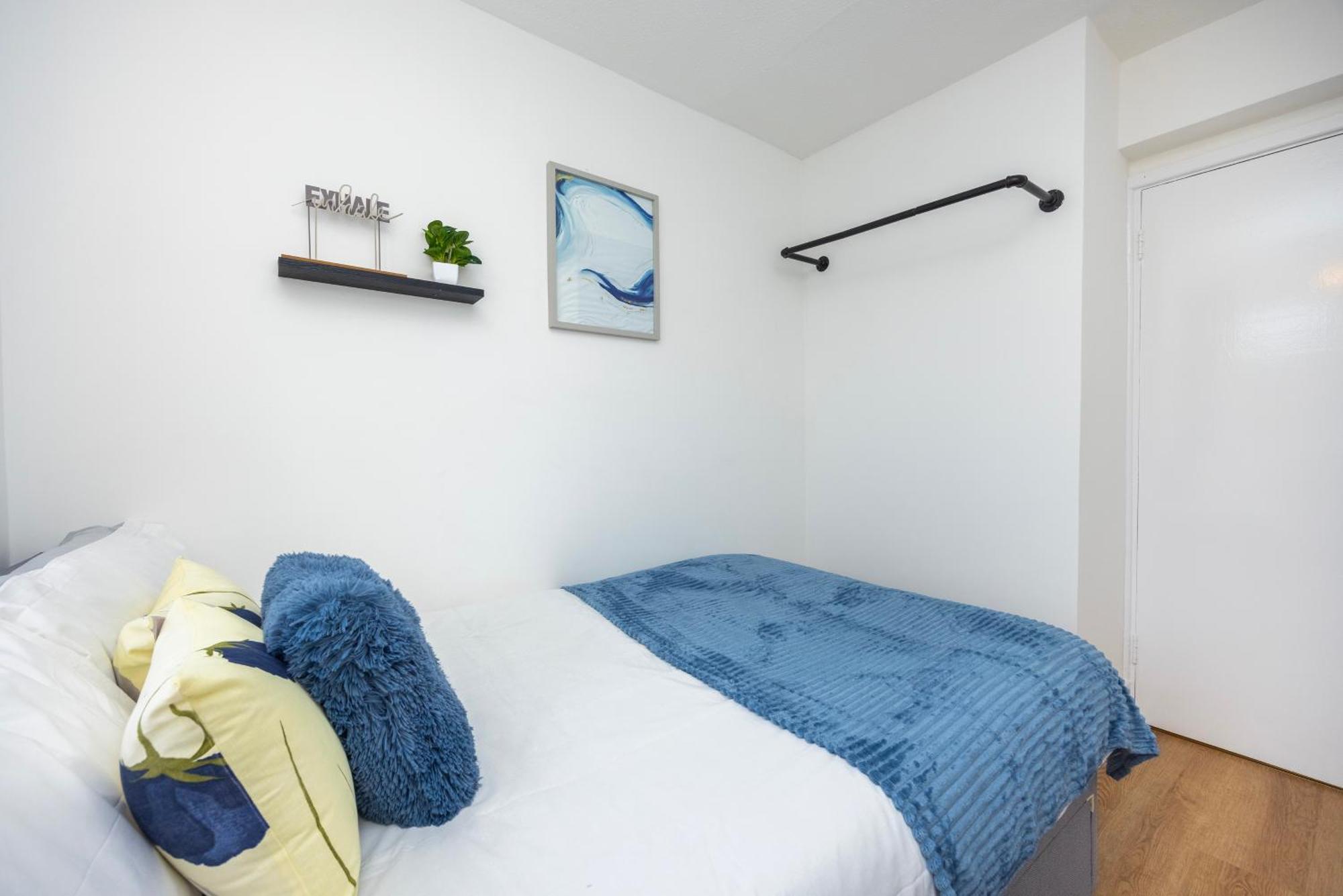 Excel O2 Stunning Large 3 Bedroom Apartment With Balcony لندن المظهر الخارجي الصورة